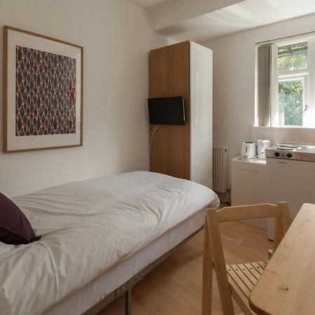 Tooting Rooms & Studio By Dc London Rooms Экстерьер фото