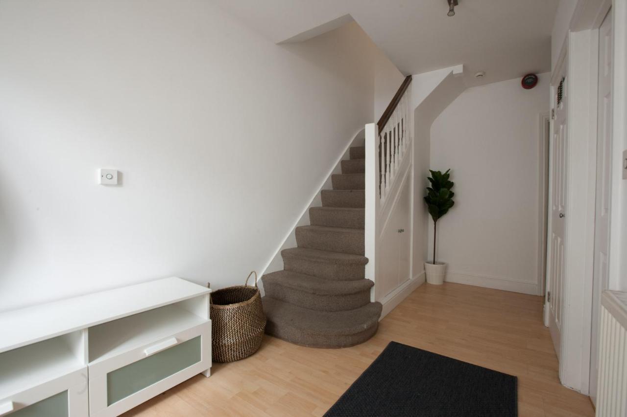 Tooting Rooms & Studio By Dc London Rooms Экстерьер фото