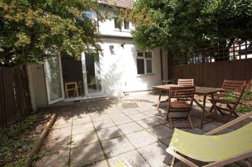 Tooting Rooms & Studio By Dc London Rooms Экстерьер фото